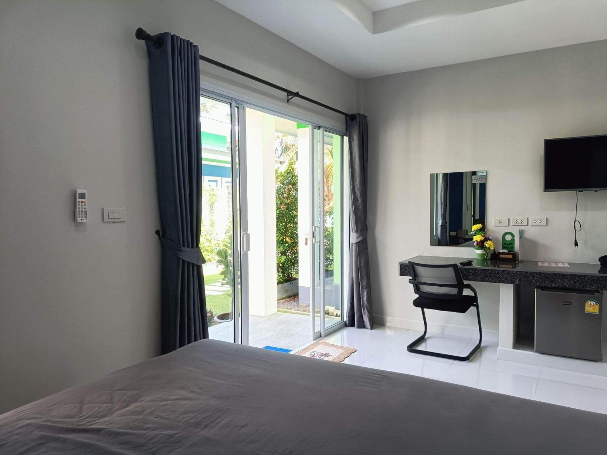 Coco Sea Bangpo Resort バーン・バンポー 部屋 写真
